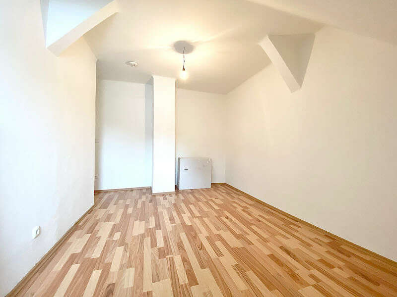 Dachgeschosswohnung in Klagenfurt - Bild 7 Dachgeschosswohnung in Klagenfurt - Bild 7