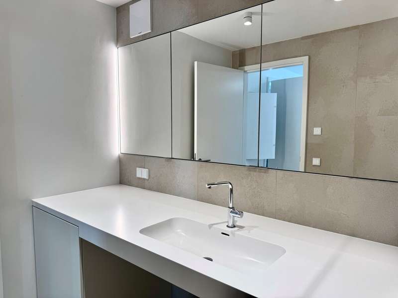 Büro Wien: Bad Hell 1 Bad Hell 1