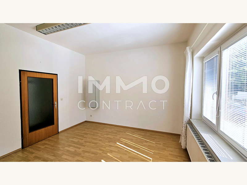 Büro 4