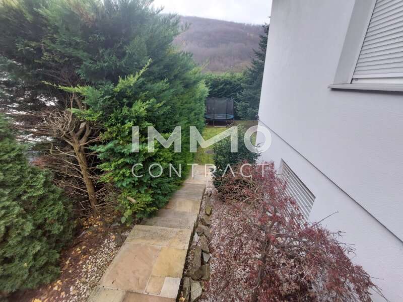 Villa Wien: Mauerbach Garten Vorne Mauerbach Garten Vorne