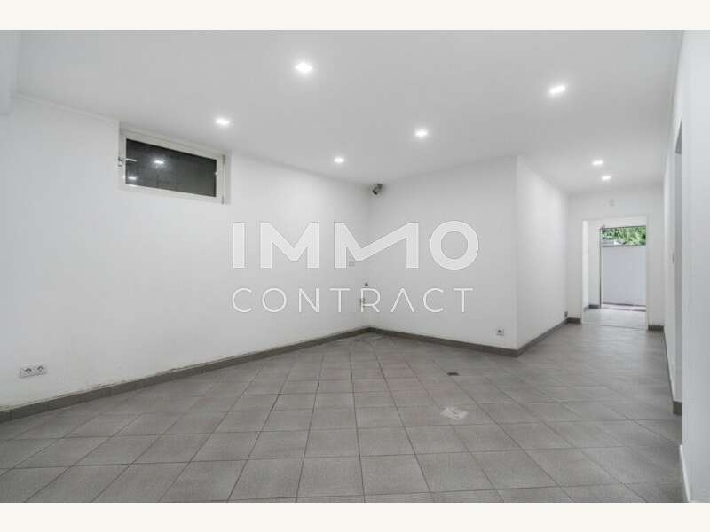 Einfamilienhaus Hainburg an der Donau: Abstellraum mit Waschmaschinen- & Saunaanschluss Abstellraum mit Waschmaschinen- & Saunaanschluss