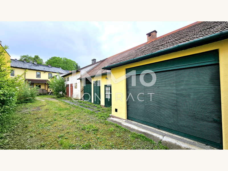 Haus Pernitz: Innenhof ganz Innenhof ganz