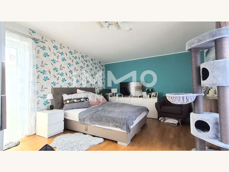 Haus Alland: 20250513_101153_neu 20250513_101153_neu