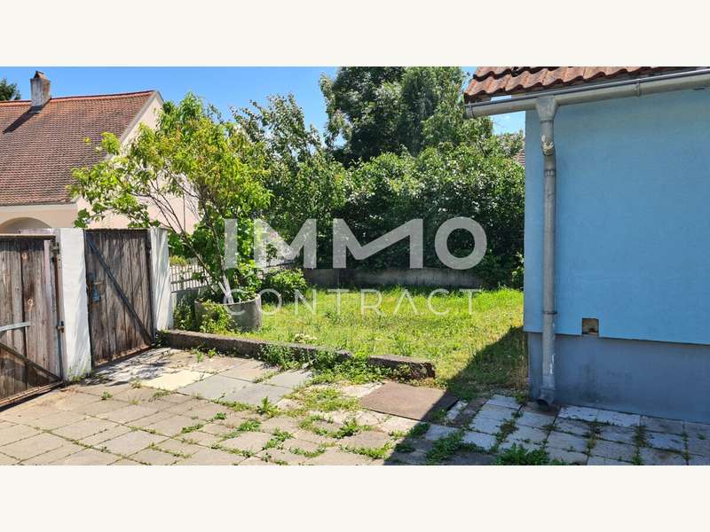 223fad4a-0341-40fd-bf32-df0cbfd16597