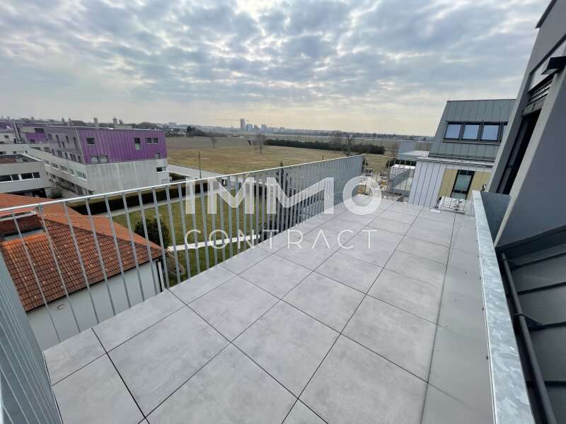 Dachgeschosswohnung Wien: Balkon mit Fernsicht Balkon mit Fernsicht