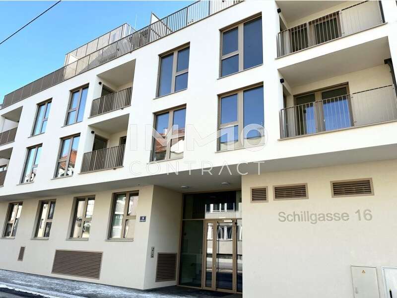 Dachgeschosswohnung Wien: Schillgasse Außen Schillgasse Außen