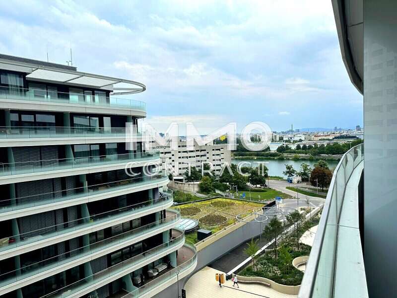 06-06 Ausblick zur Donau