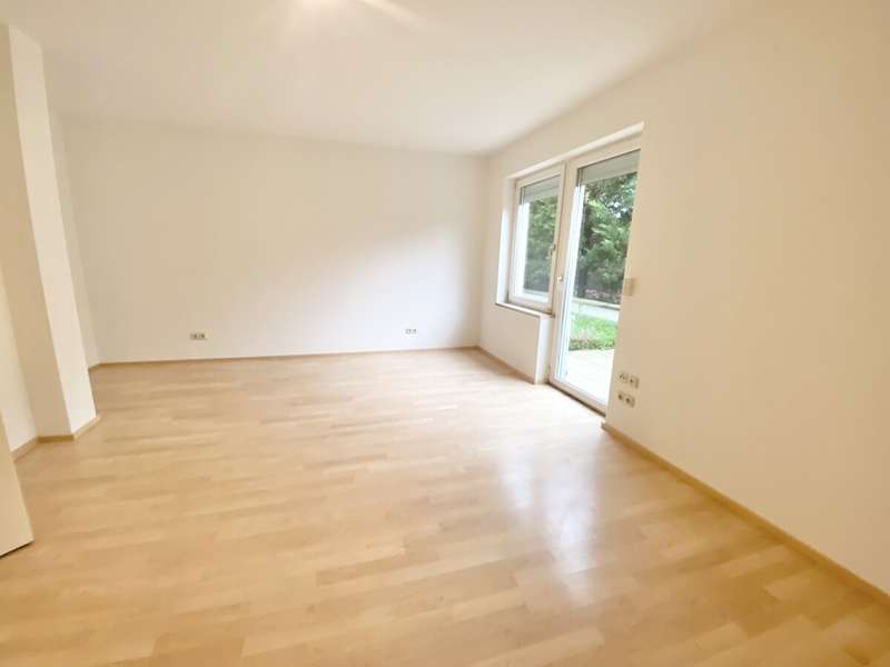 Mietwohnung Wien: Master Schlafzimmer mit eigener Terrasse Master Schlafzimmer mit eigener Terrasse
