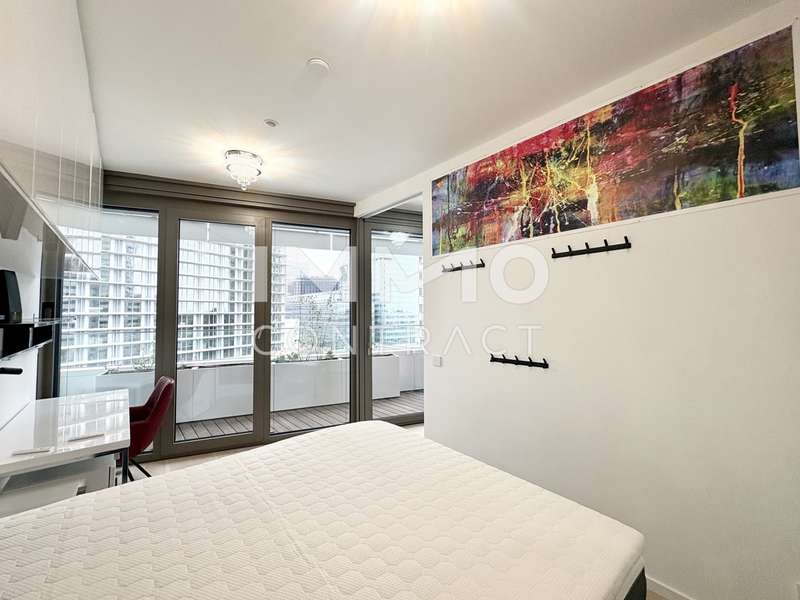 Mietwohnung Wien: Schlafzimmer mit Schreibtisch Schlafzimmer mit Schreibtisch