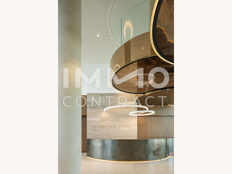 Mietwohnung Wien: Zweigeschoßige Lobby Zweigeschoßige Lobby