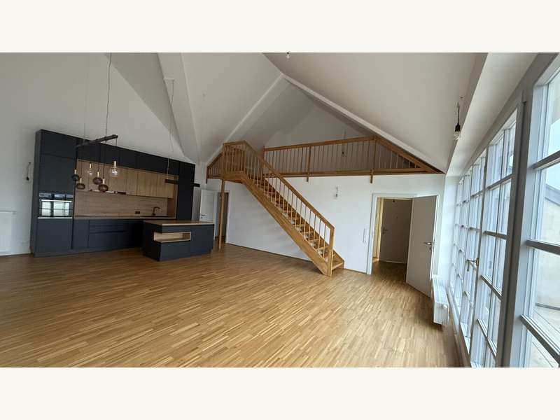 Dachgeschosswohnung in Neusiedl am See - Bild 2