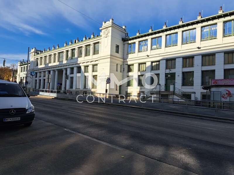 Terrassenwohnung Wien: U Bahn vis a vis U Bahn vis a vis