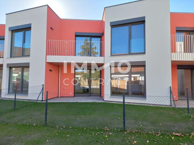 Terrassenwohnung Ulrichskirchen: Hof Hof