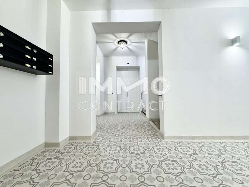 Dachgeschosswohnung Wien: Eingangsbereich 1 Eingangsbereich 1