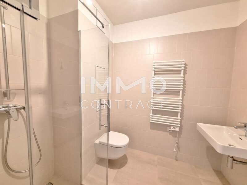 Eigentumswohnung Wien: Bad mit Dusche Bad mit Dusche