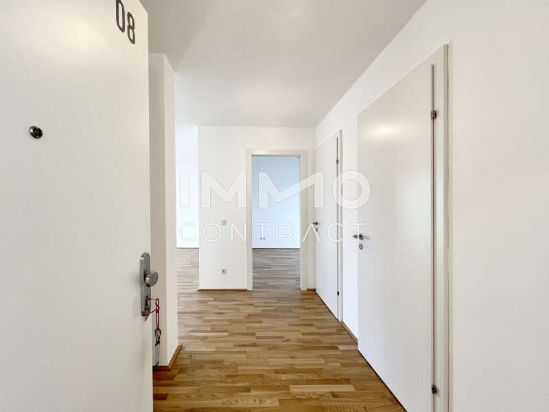 Dachgeschosswohnung Krems an der Donau: 2/8 Vorraum 2/8 Vorraum