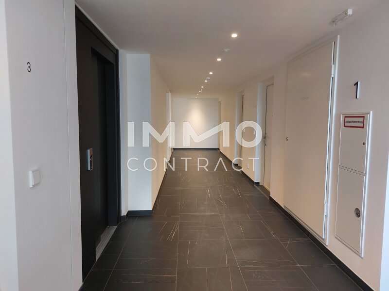 Eigentumswohnung Wien: Lax Treppenhaus Lax Treppenhaus