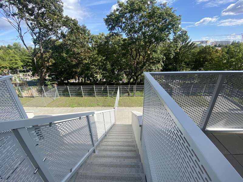 Eigentumswohnung Wien: Außentreppe in den Gartenbereich Außentreppe in den Gartenbereich