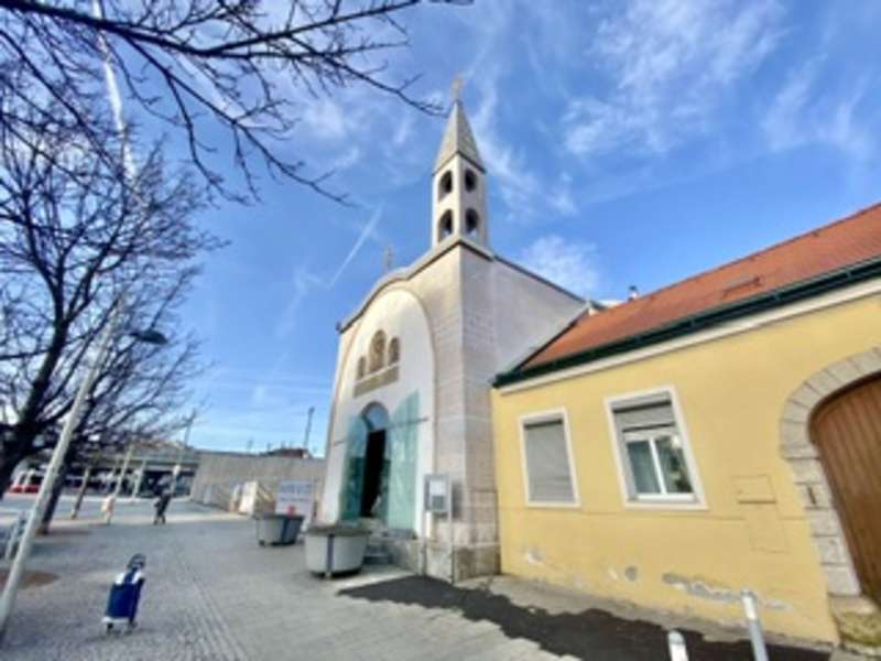 Straßenansicht IC