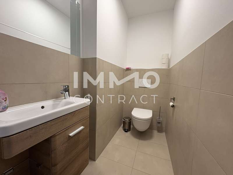 Eigentumswohnung Wien: Separates WC mit Handwaschbecken Separates WC mit Handwaschbecken