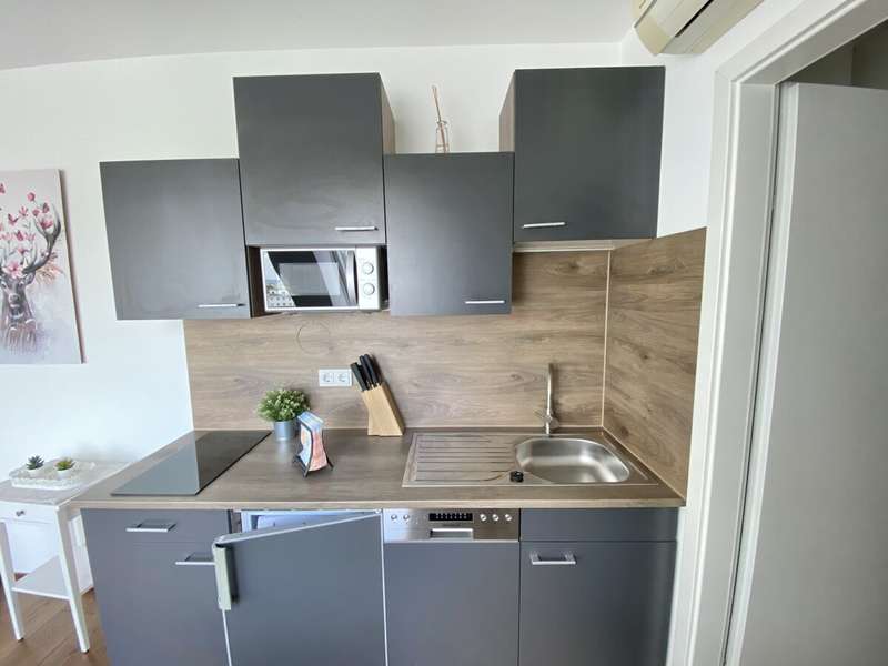 Dachgeschosswohnung Wien: 2. Küche 2. Küche