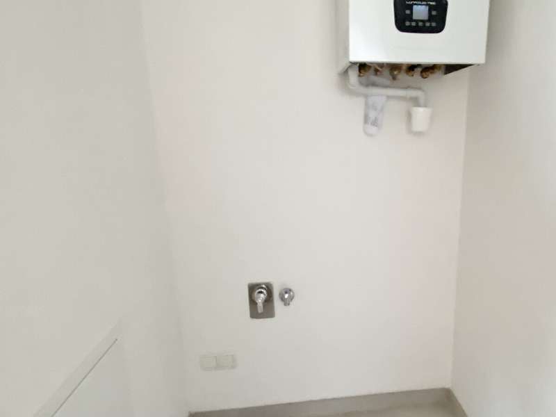 Abstellraum und Waschmaschinenanschluss 