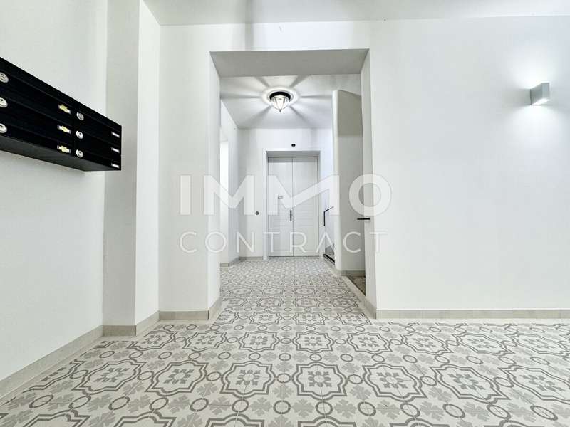 Dachgeschosswohnung Wien: Eingangsbereich 1 Eingangsbereich 1