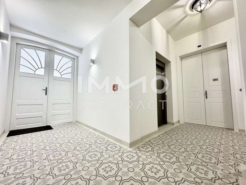 Dachgeschosswohnung Wien: Eingangsbereich 2 Eingangsbereich 2