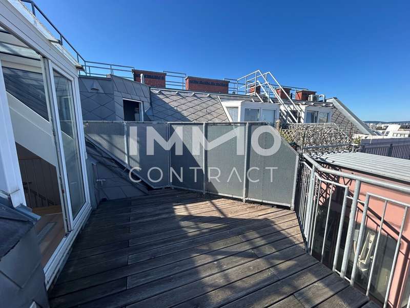 Dachgeschosswohnung Wien: Terrasse Terrasse