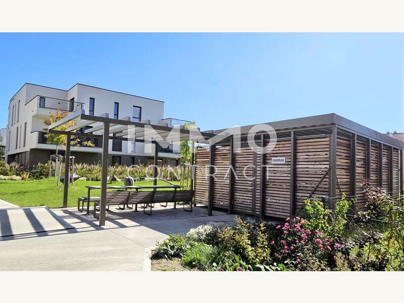 Fahrrad und Sitzplatz