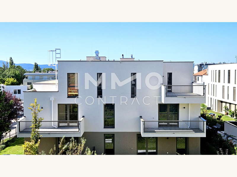 Eigentumswohnung Leopoldsdorf: Blick Ri Haus 6 von Haus 8 Blick Ri Haus 6 von Haus 8