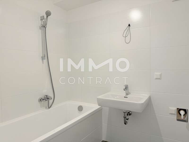 Badezimmer mit Wanne