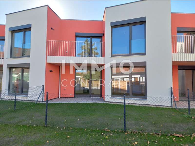 Terrassenwohnung Ulrichskirchen: Hof Hof