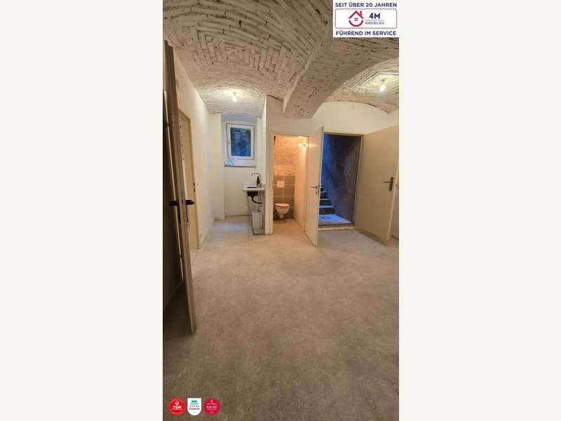 Eingangsbereich- Abgang