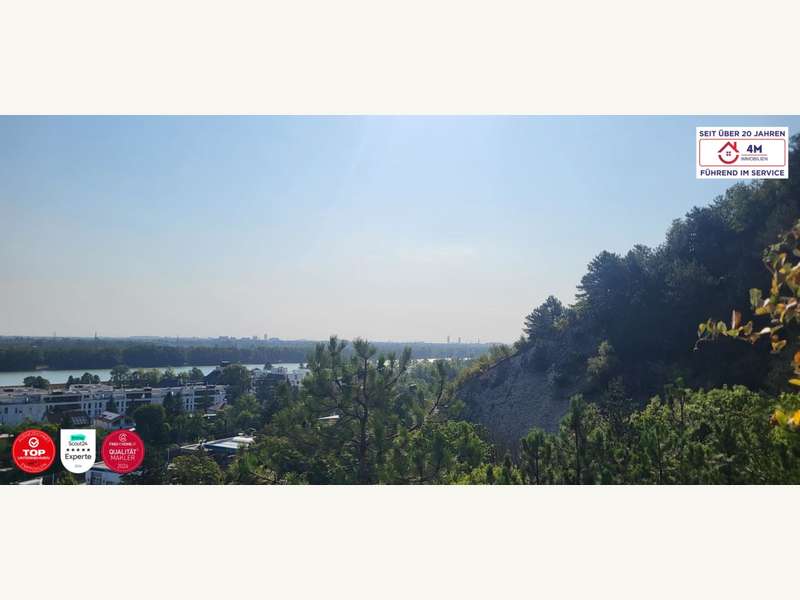 Ausblick von Garten und Wald Grundstück