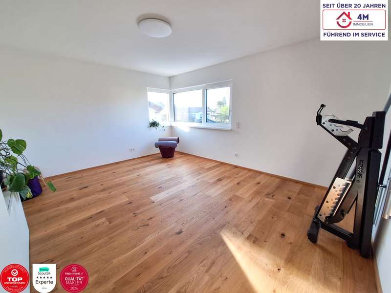 Einfamilienhaus Sollenau: Zimmer 1OG Zimmer 1OG