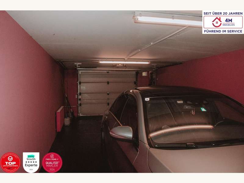 Einfamilienhaus Maria Gugging: Garage Garage