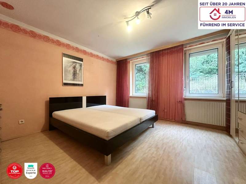 Reihenhaus Neutal: Schlafzimmer 2 Schlafzimmer 2