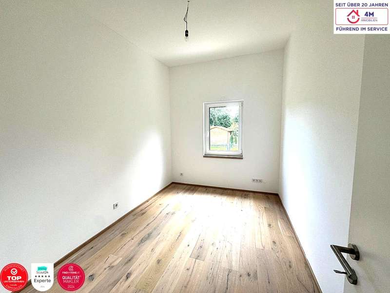 Reihenhaus Sulz im Wienerwald: Zimmer (4) Zimmer (4)