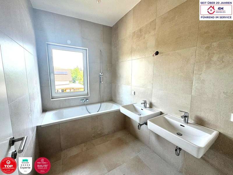 Reihenhaus Sulz im Wienerwald: Badezimmer Badezimmer