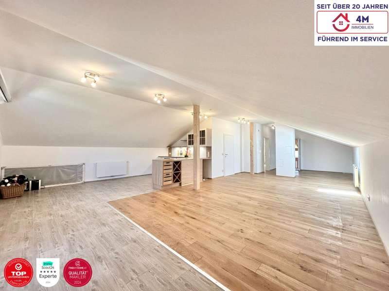 Einfamilienhaus Bad Loipersdorf: OG. Wohnzimmer OG. Wohnzimmer