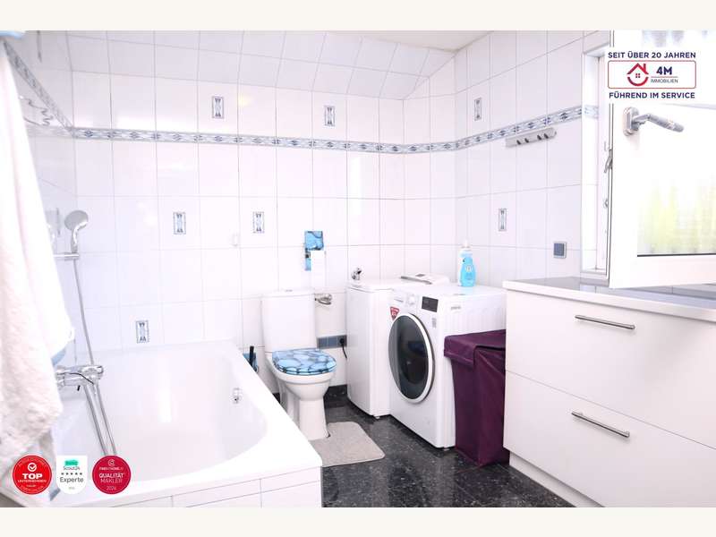 Einfamilienhaus Wien: Badezimmer Badezimmer