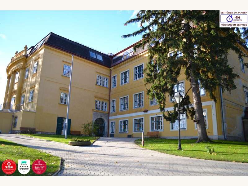 Einfamilienhaus Breitenfurt bei Wien: Private Mittelschule/HLW - Sancta Christiana Private Mittelschule/HLW - Sancta Christiana