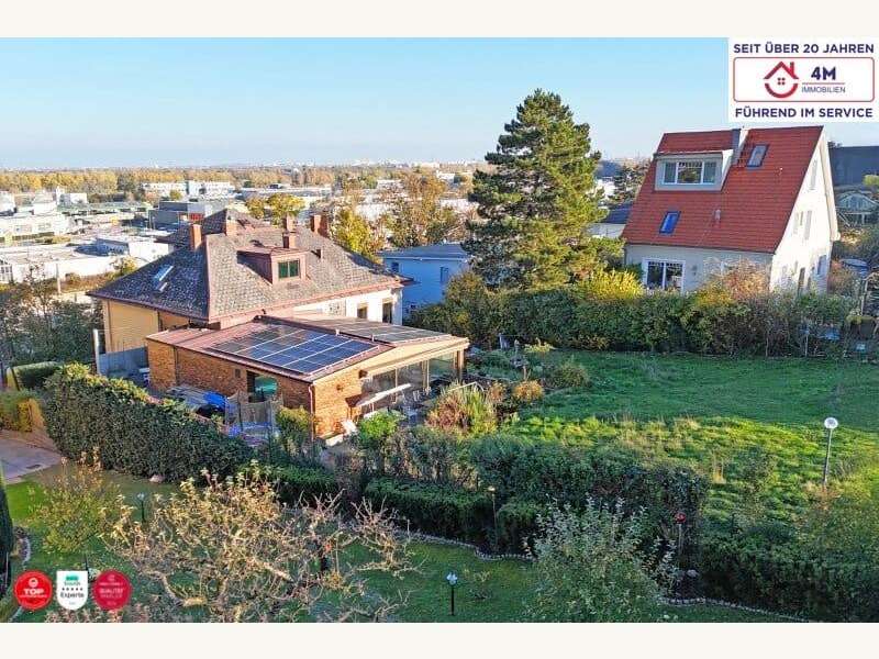 Einfamilienhaus Klosterneuburg: Haus-Drohnenansicht Haus-Drohnenansicht