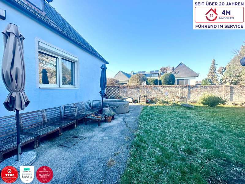 Einfamilienhaus Siegendorf: Vorgarten Vorgarten