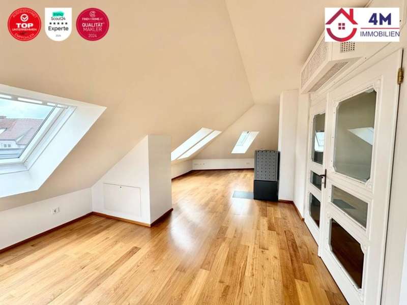 Einfamilienhaus Krems an der Donau: Dachgeschoss Dachgeschoss