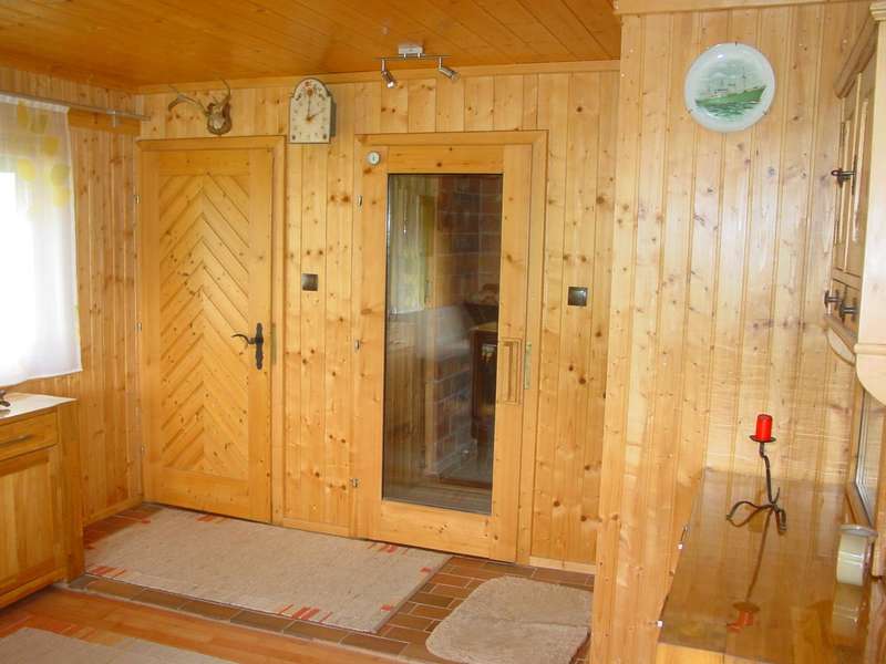 Ferienhaus Langenlebarn-Oberaigen: Vorraum und Saunaansicht Vorraum und Saunaansicht