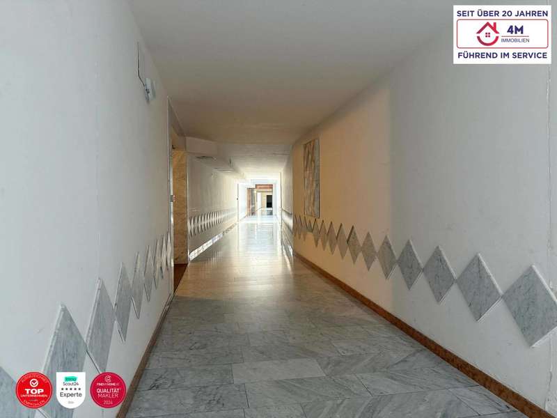 Mietwohnung Wien: Treppenhaus Treppenhaus