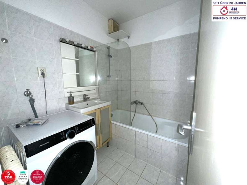Eigentumswohnung Mödling: Badezimmer Badezimmer