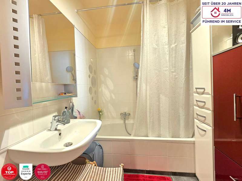 Eigentumswohnung Pressbaum: Badezimmer Badezimmer